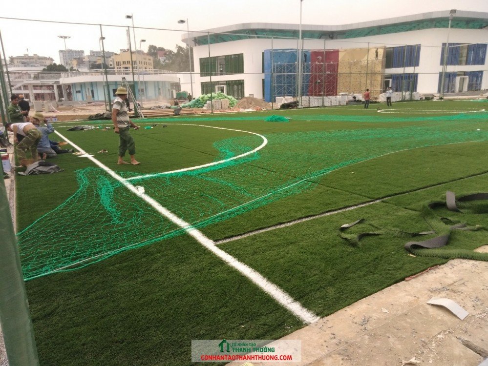 giá làm 1 sân cỏ nhân tạo 5 người