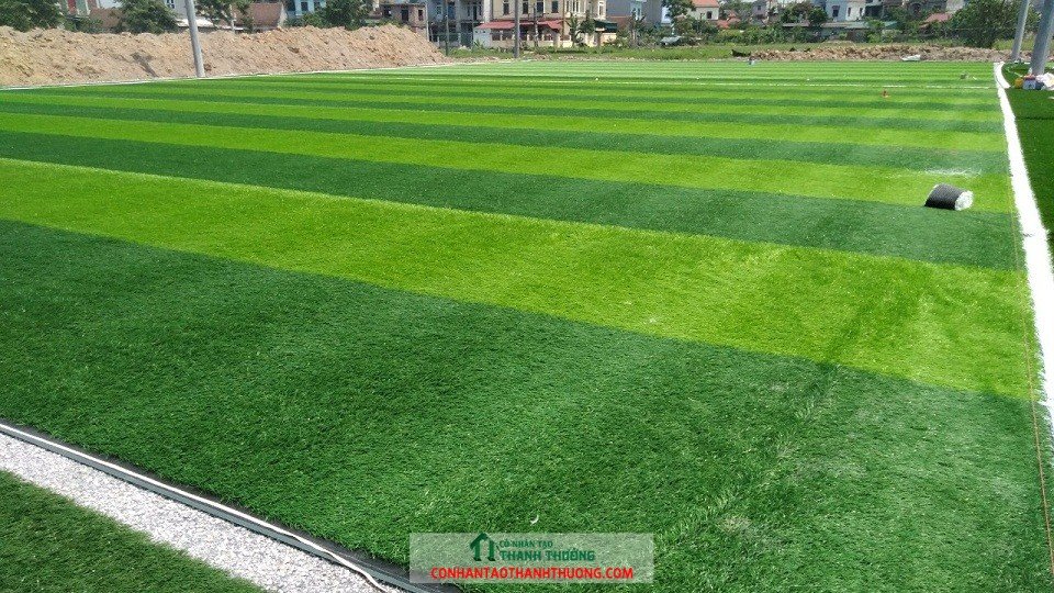Cung cấp cỏ nhân tạo giá rẻ và thi công sân thể thao