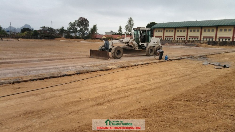 Biện pháp thi công sân bóng đá cỏ nhân tạo