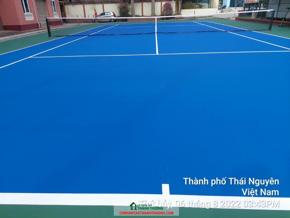 Thi công sơn sân tennis