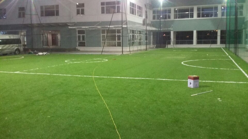 Thi công sân chơi trường mầm non bvis