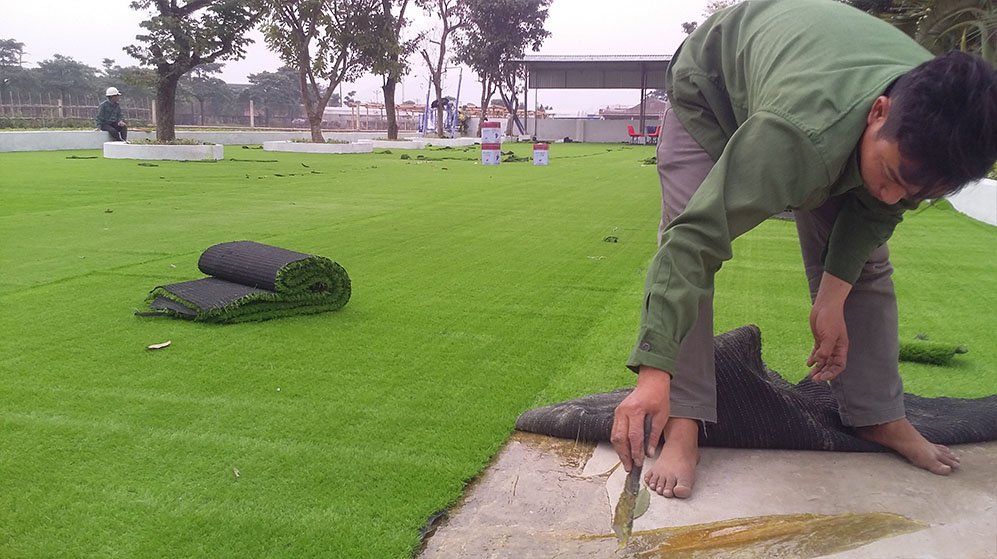 Thi công sân vườn cỏ nhân tạo Ninh Bình