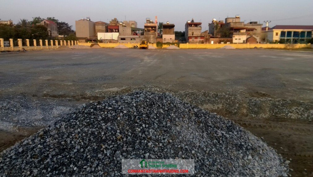 thi công sân bóng đá