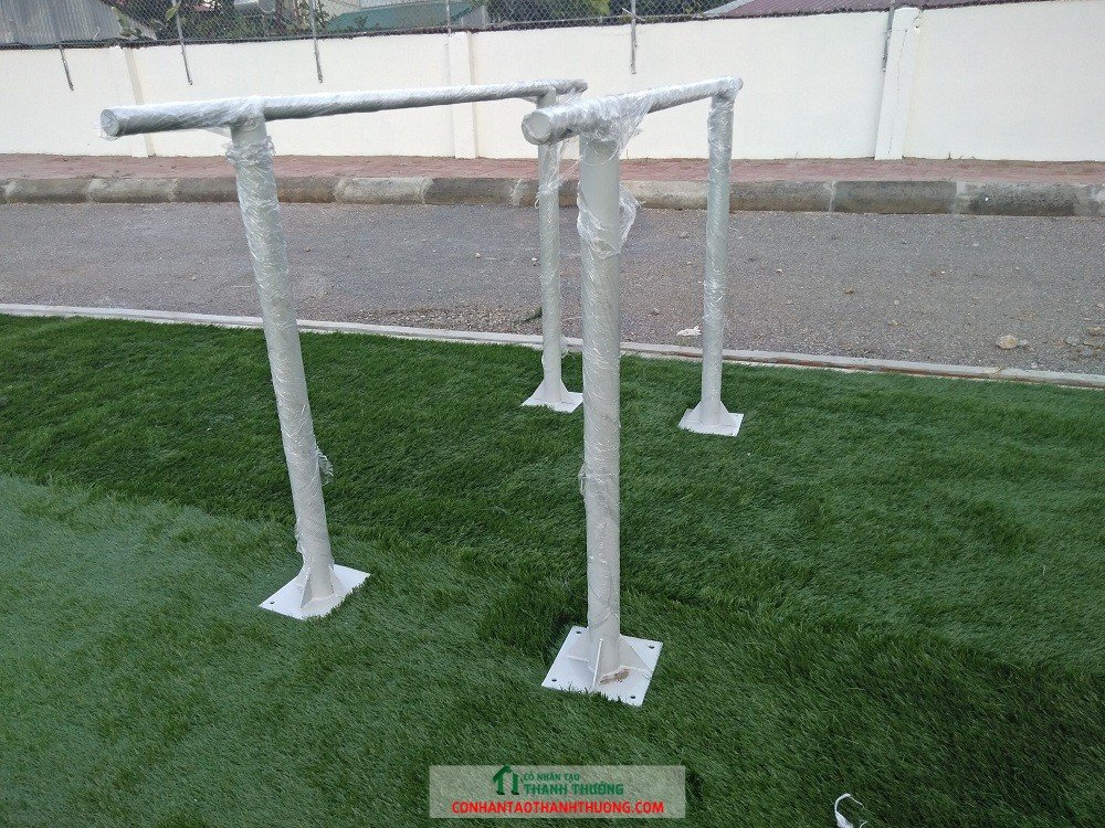 Xà kép ngoài trời dùng cho công viên.