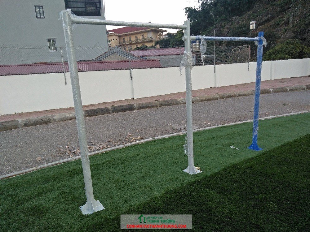 Xà đơn ngoài trời
